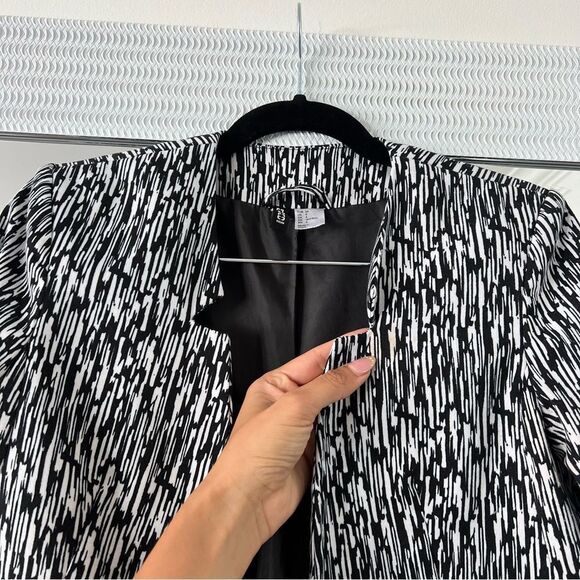 Pattern Cropped blazer - Picture 4 of 6